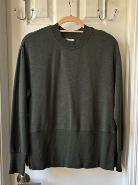 Varley Olive Marl Crewneck Sweater